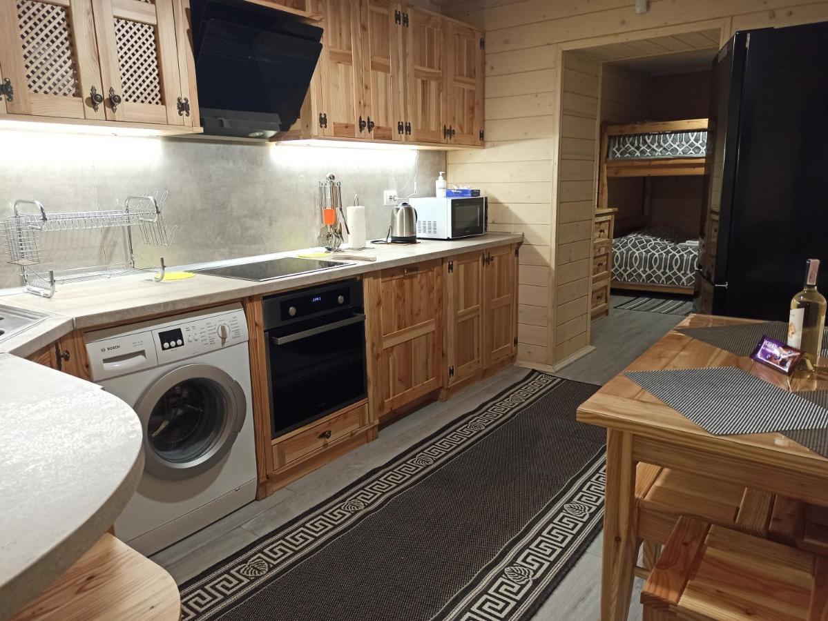 Brand New 2020 Specious Apartment Druzi 2 Palyanytsya Buitenkant foto